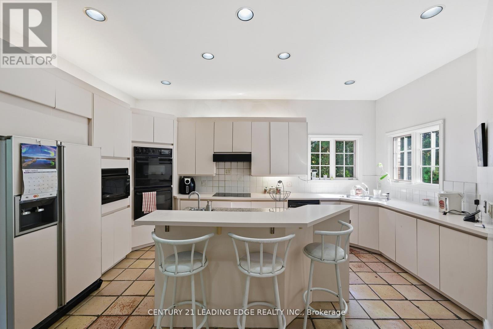 8 Bunhill Court Property Photo 15