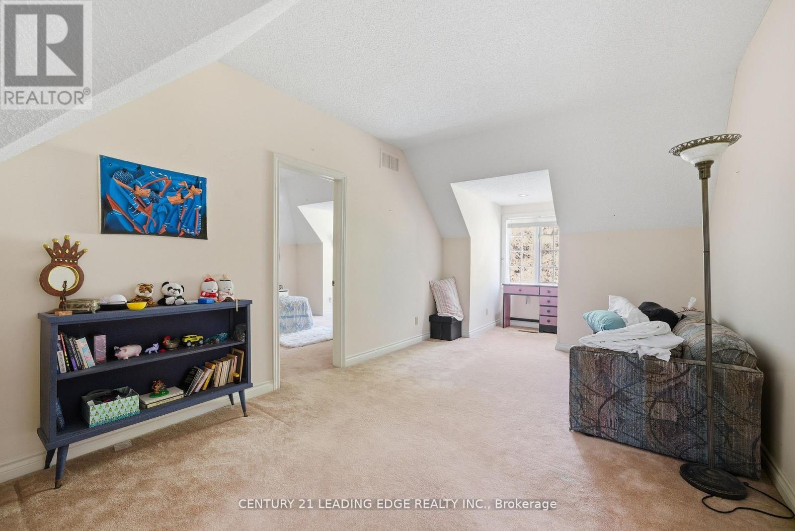 8 Bunhill Court Property Photo 20