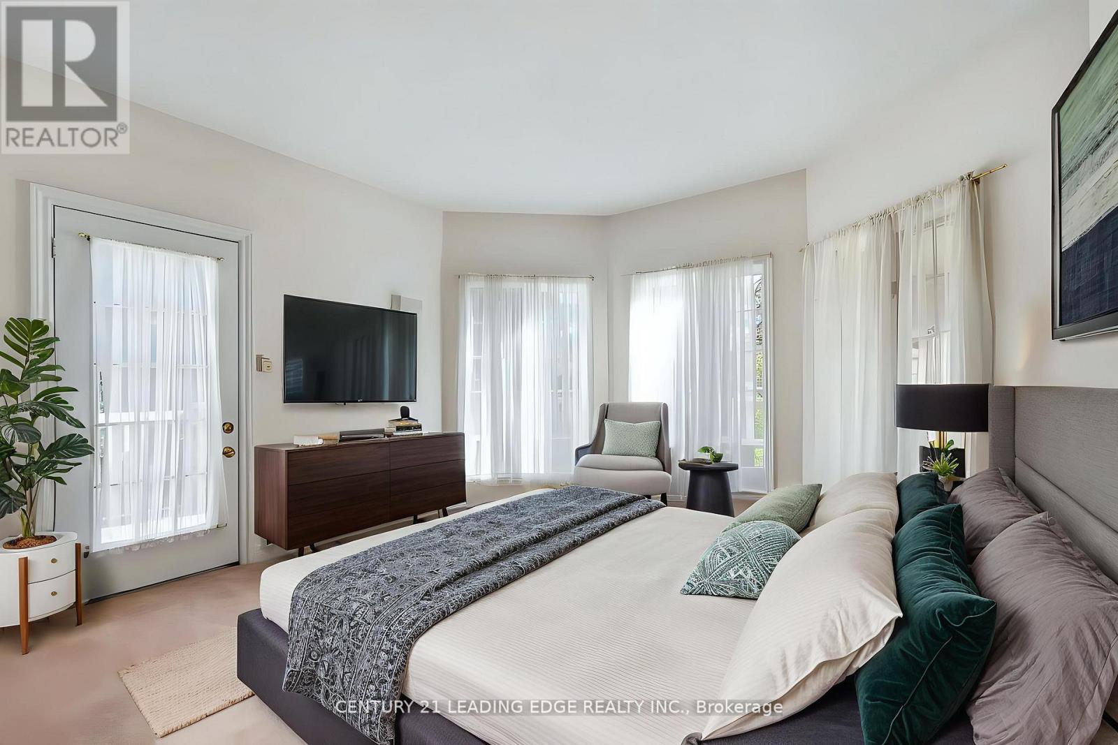 8 Bunhill Court Property Photo 22