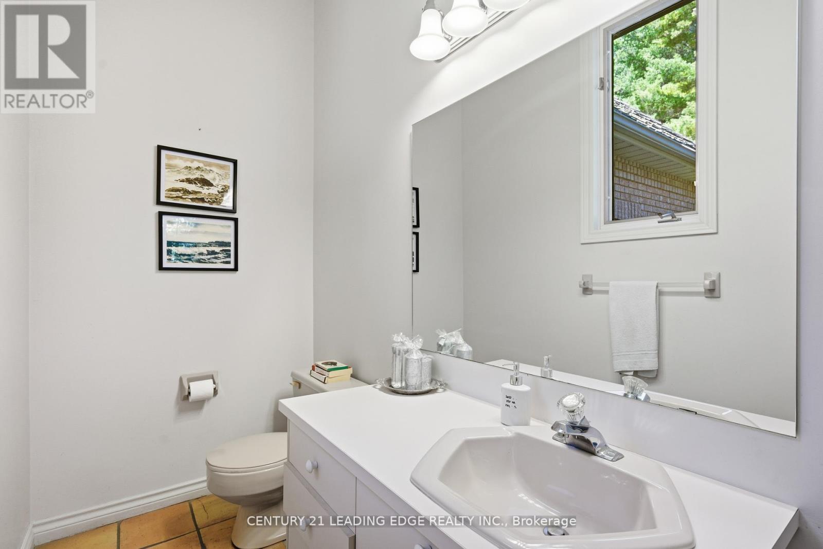 8 Bunhill Court Property Photo 30