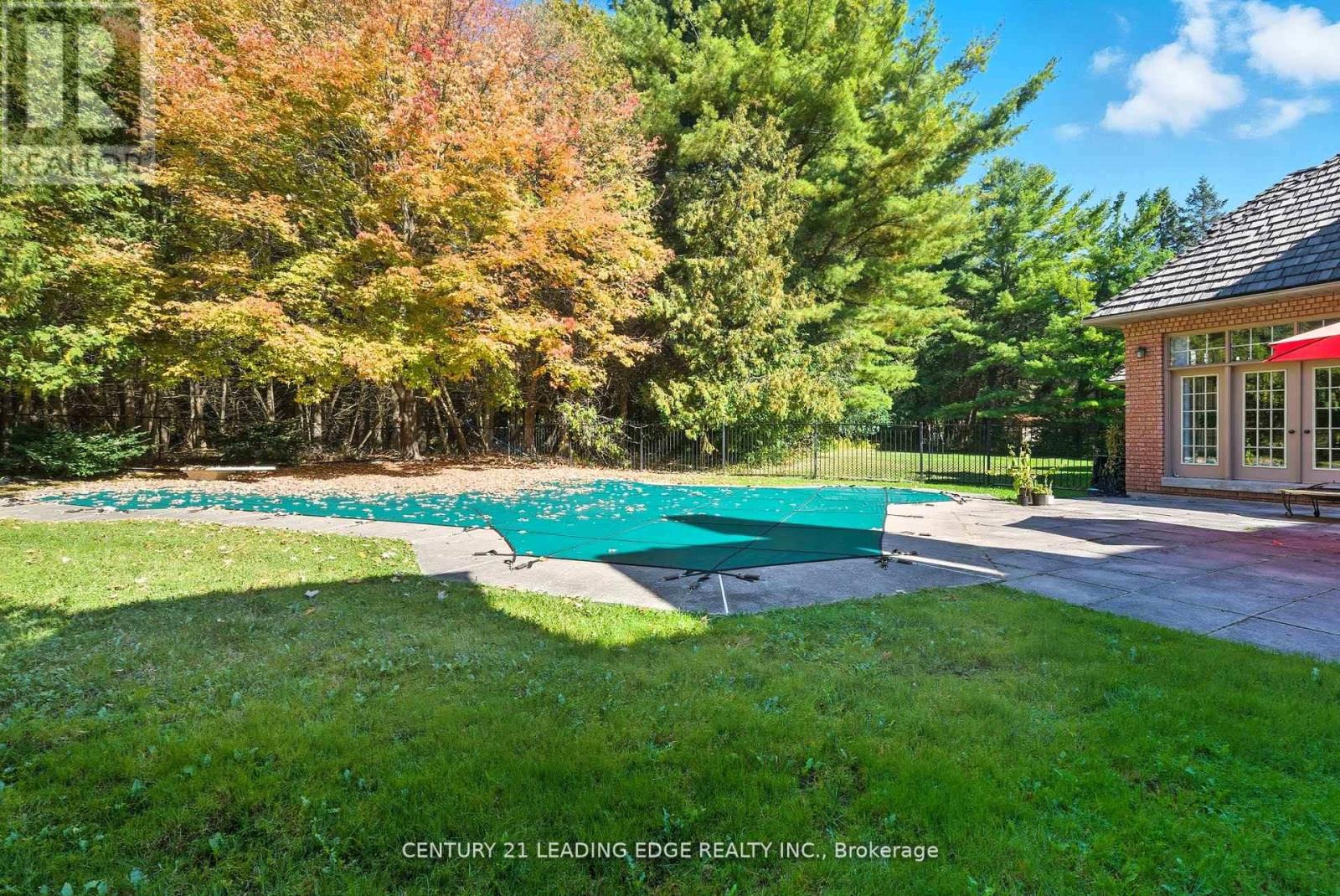 8 Bunhill Court Property Photo 43