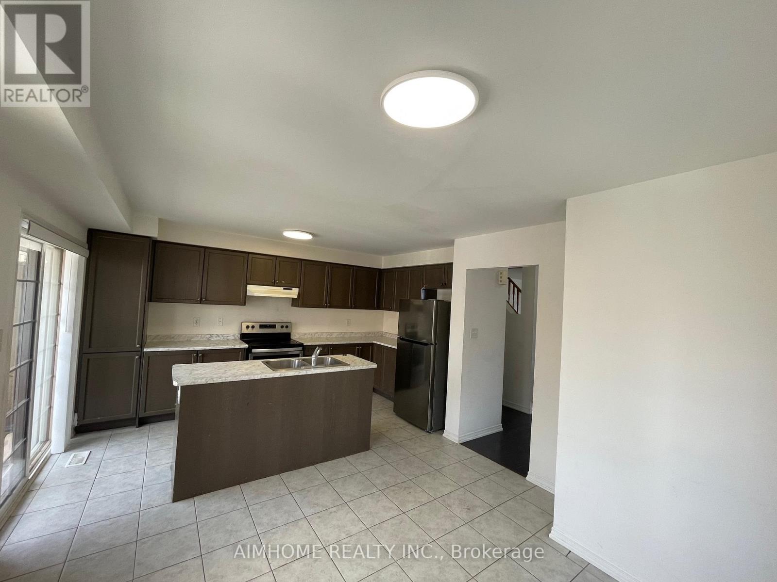 92 Ainley Road Property Photo 3