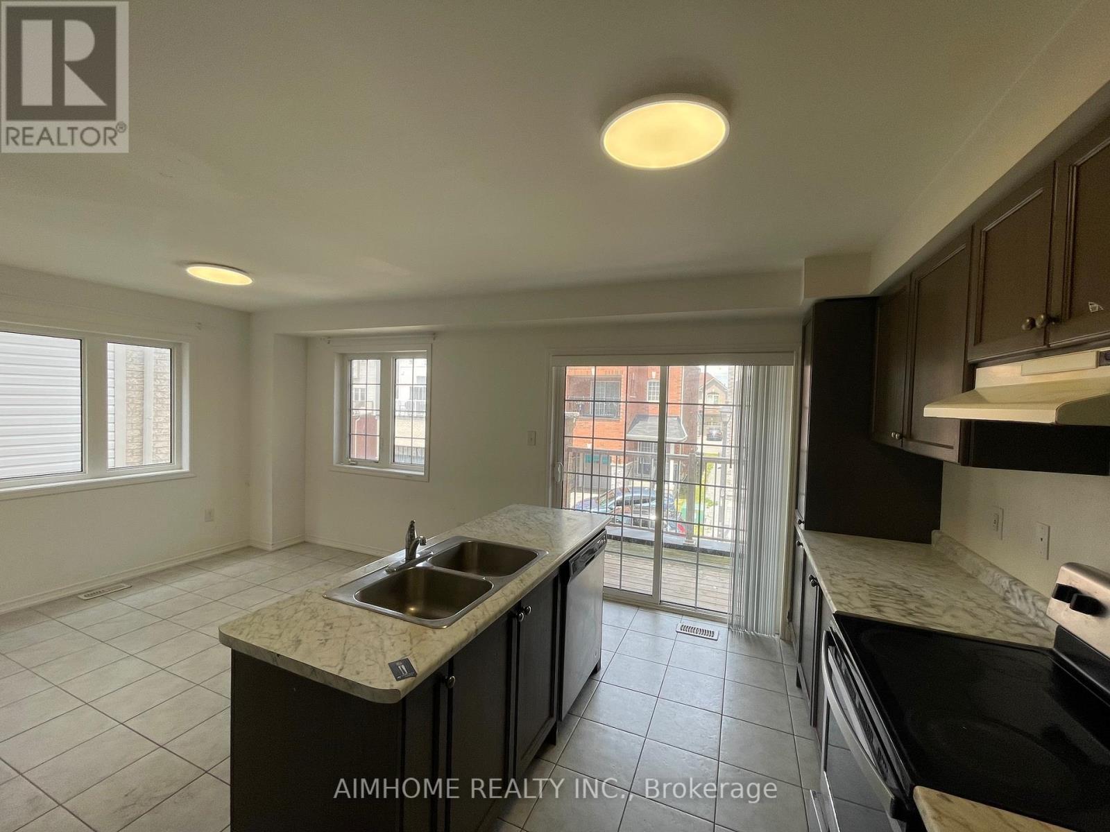 92 Ainley Road Property Photo 4