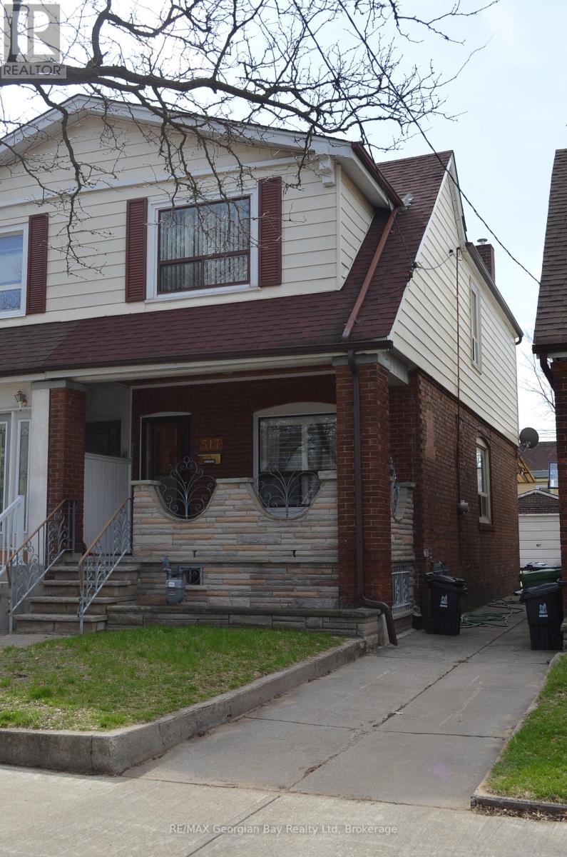 517 Milverton Boulevard Property Photo 1
