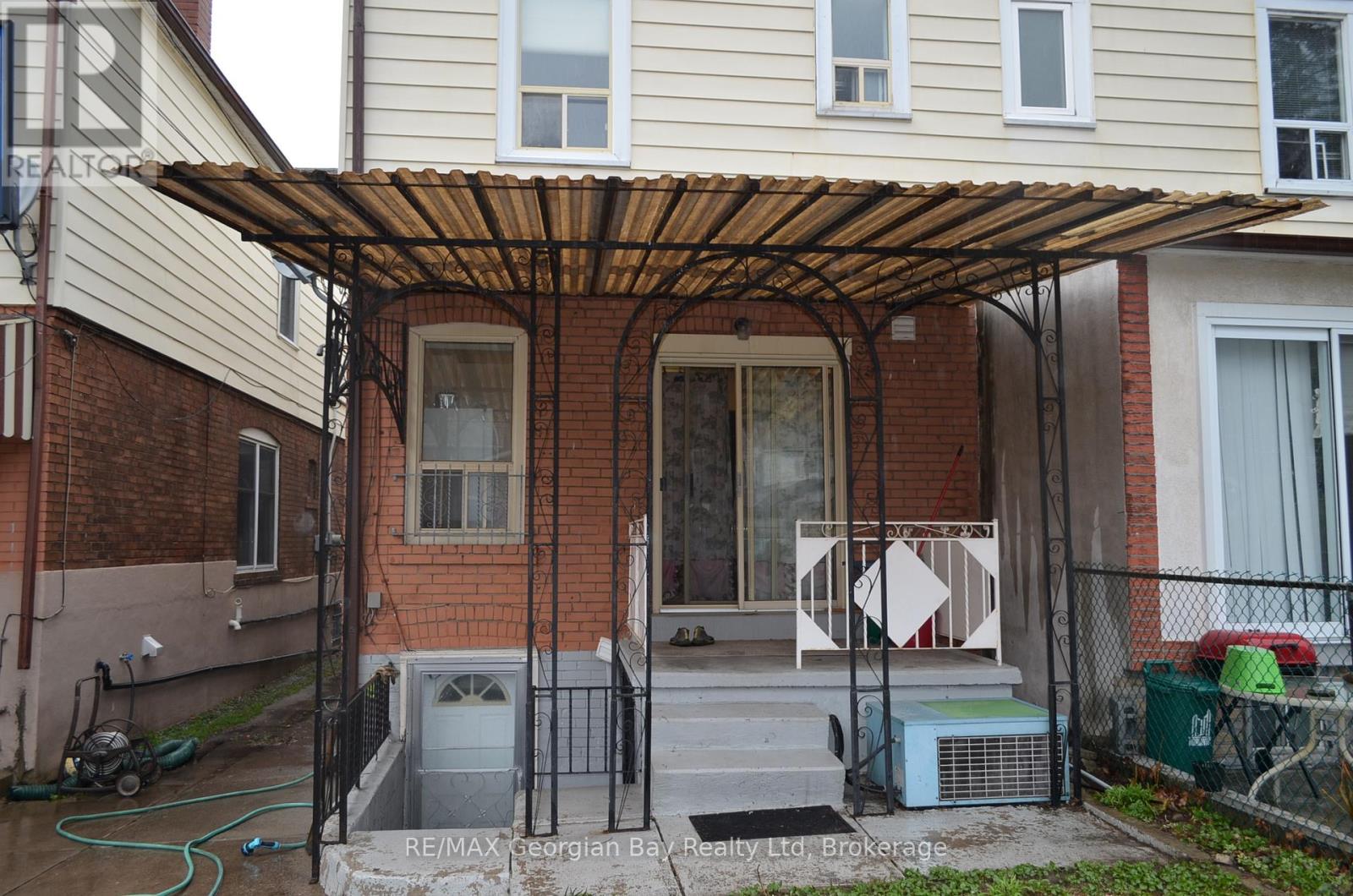 517 Milverton Boulevard Property Photo 15