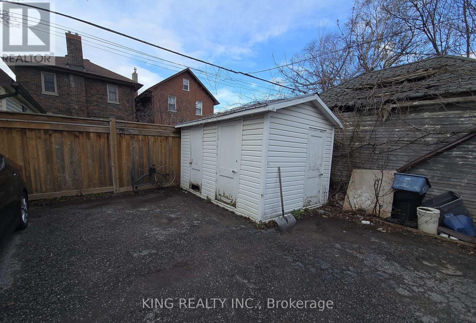 St - 348/350 Arthur Street Property Photo 6