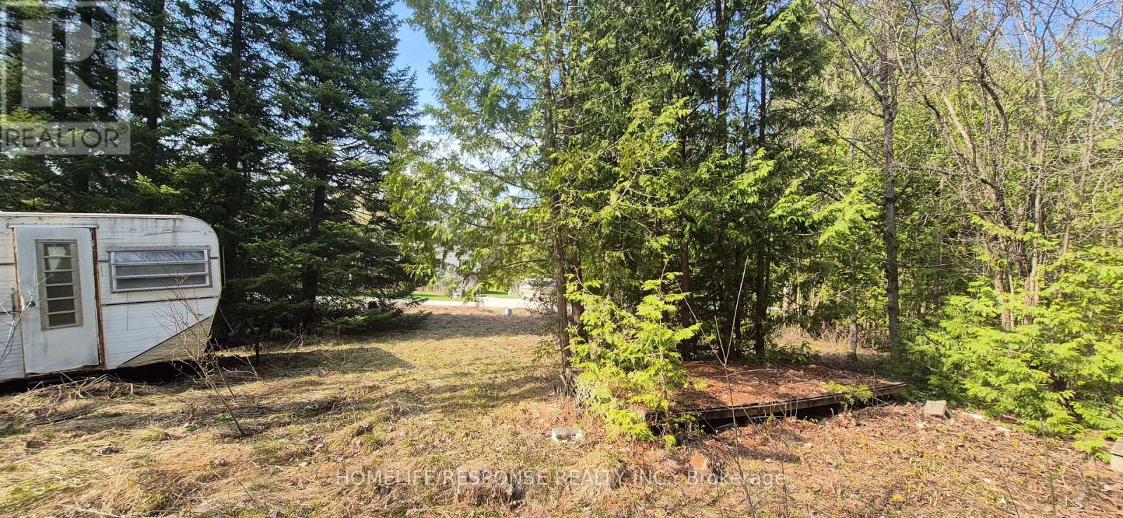 48 Waldweg Property Photo 1