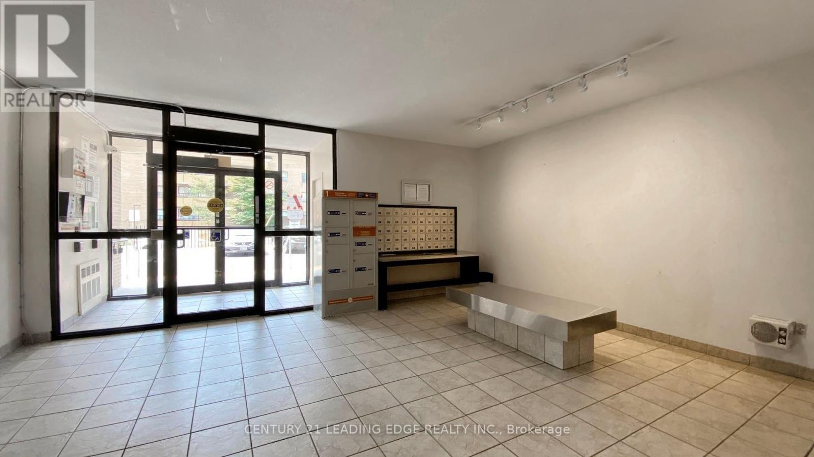 601 - 207 Galloway Road Property Photo 5