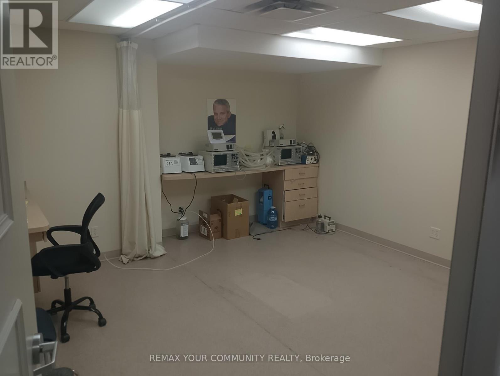 2235 Kennedy Road Property Photo 6
