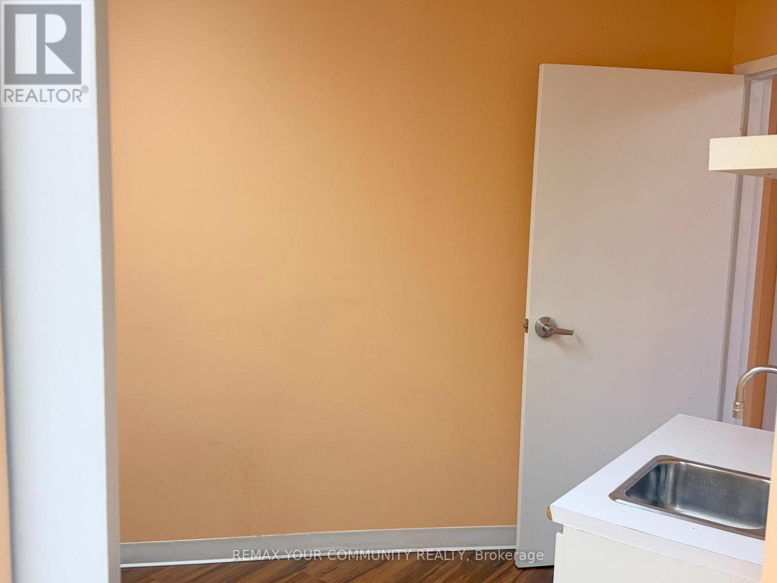 206 - 4040 Finch Avenue E Property Photo 5