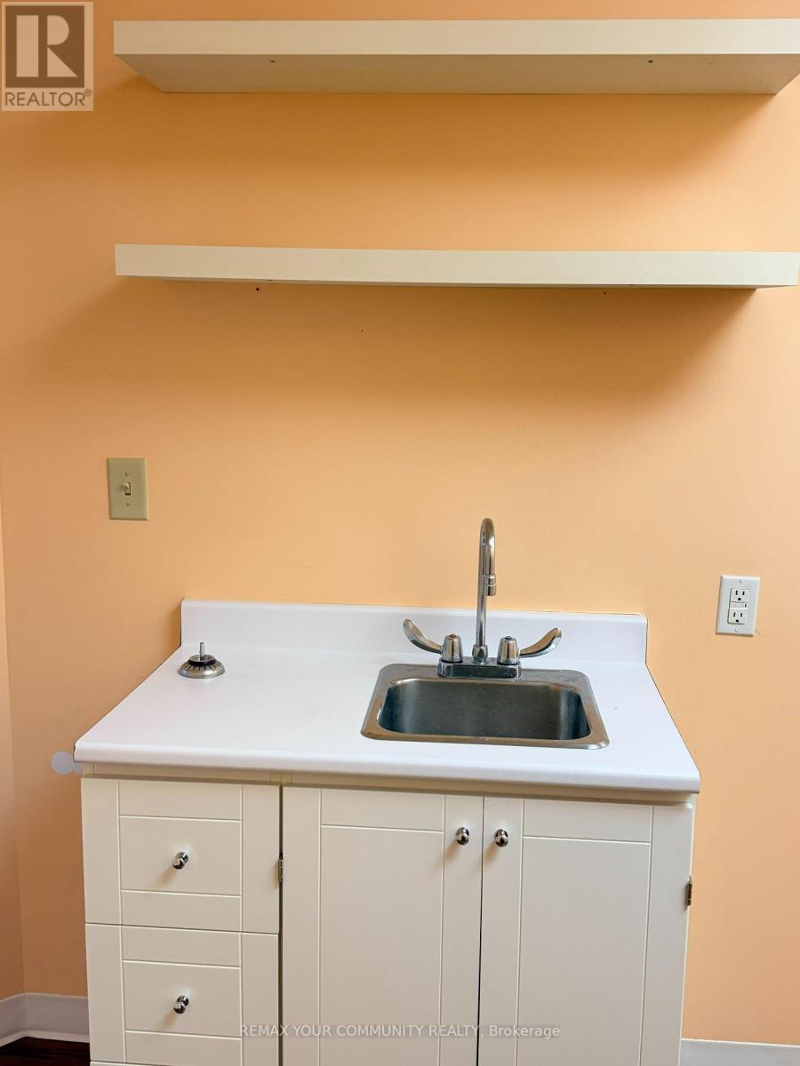206 - 4040 Finch Avenue E Property Photo 8