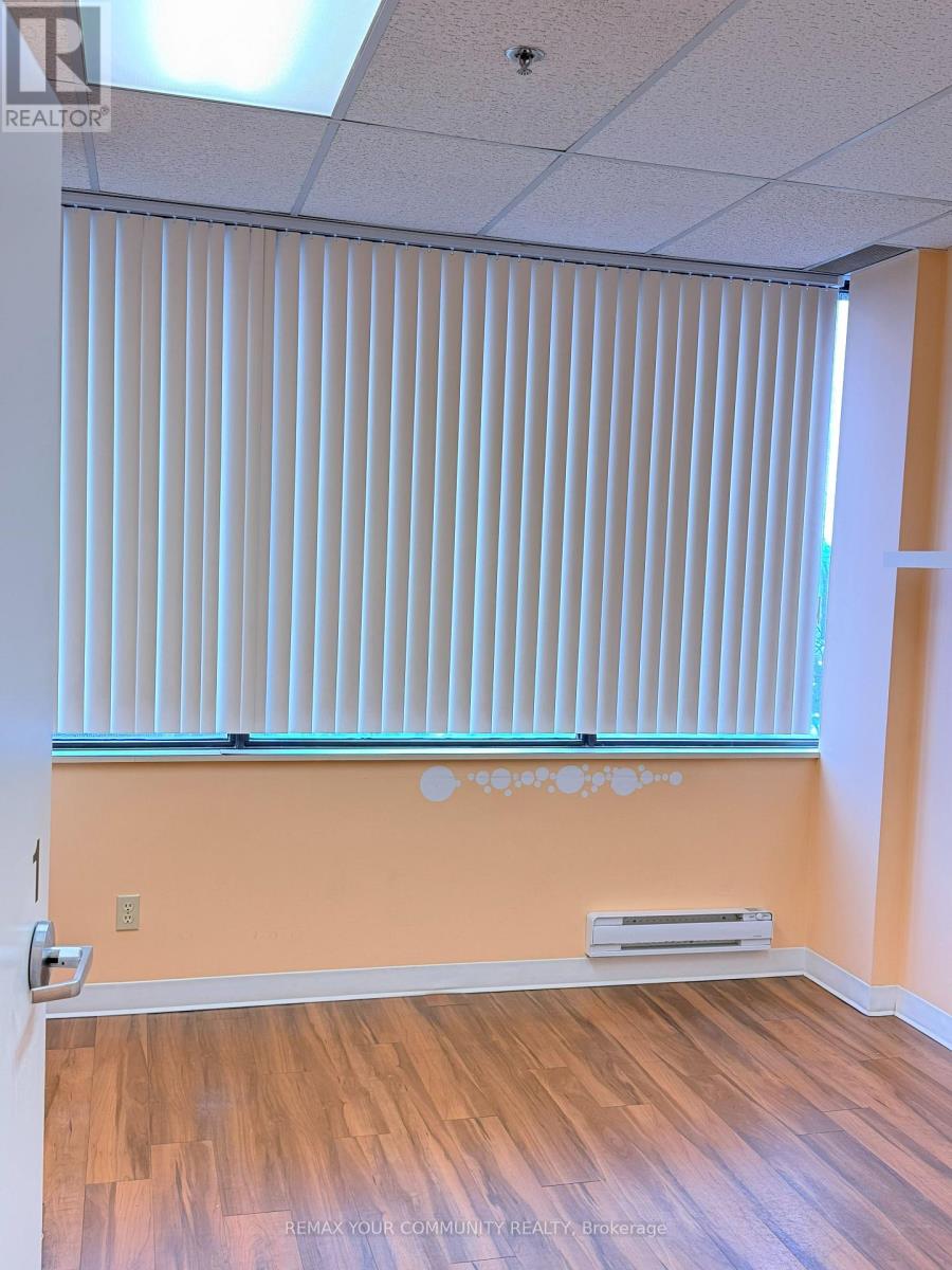 206 - 4040 Finch Avenue E Property Photo 9