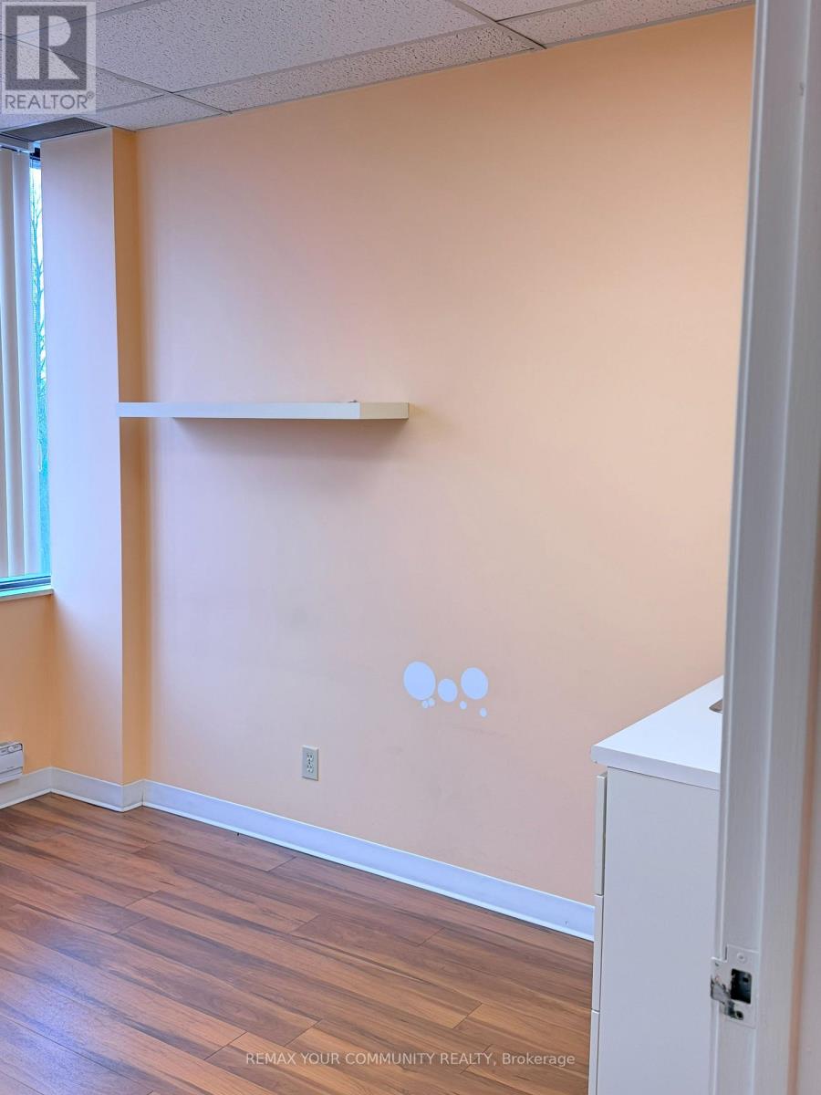 206 - 4040 Finch Avenue E Property Photo 10