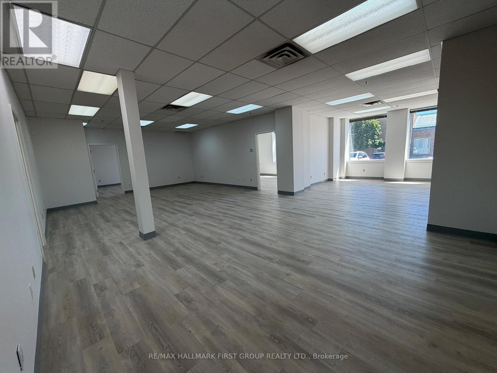 3 - 900 Mckay Road Property Photo 10