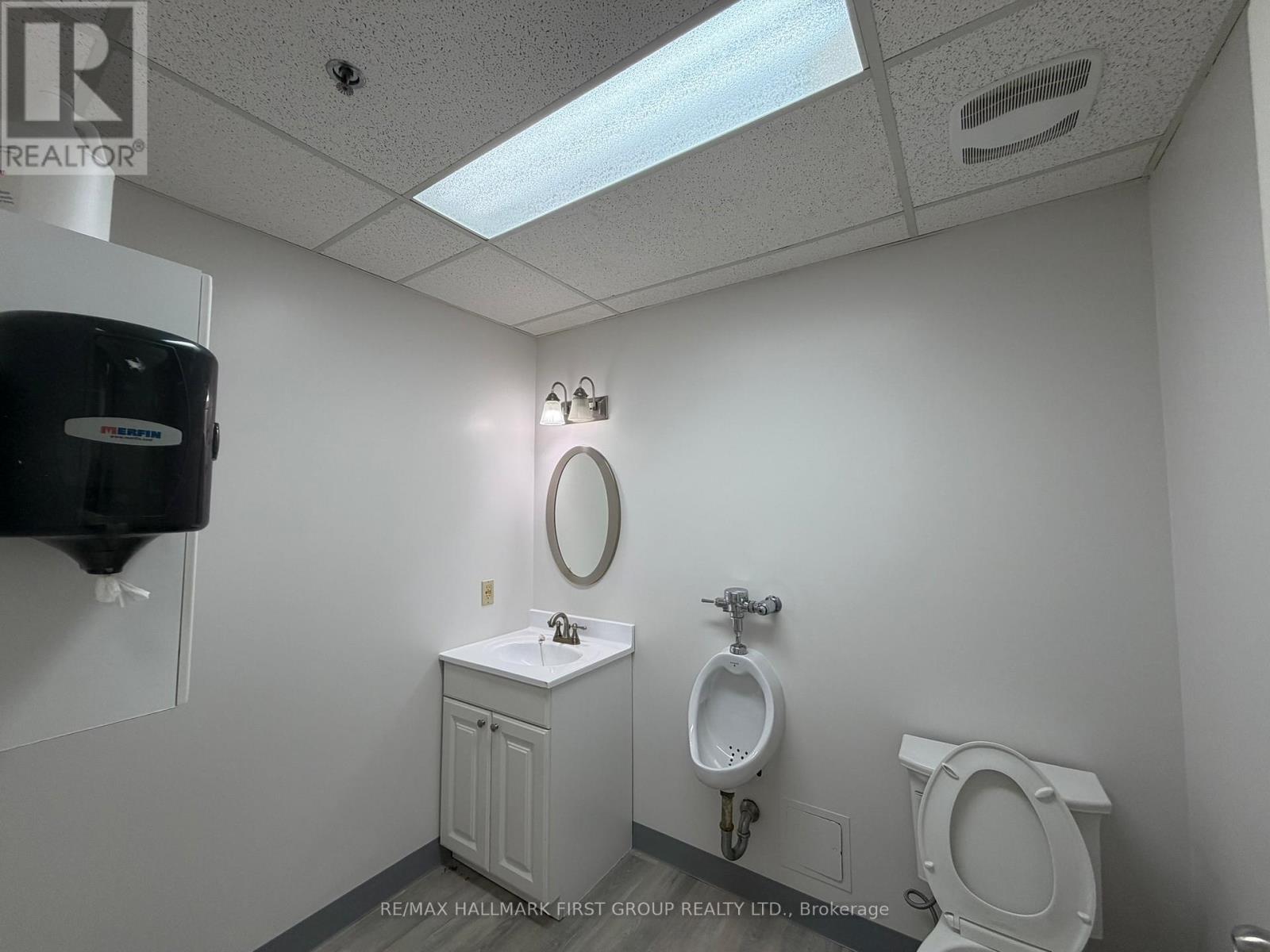 3 - 900 Mckay Road Property Photo 13