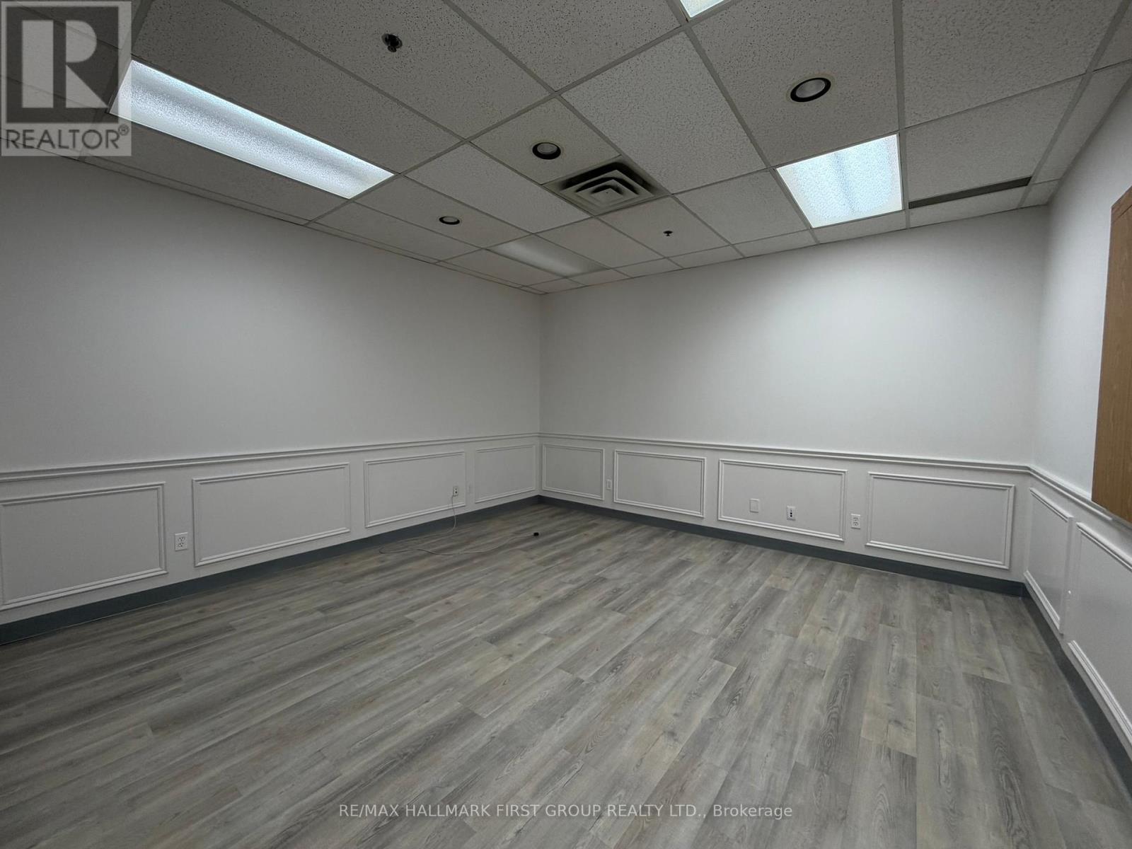 3 - 900 Mckay Road Property Photo 14