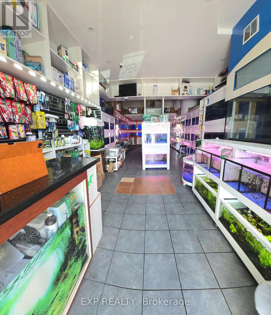 B10 - 4779 Steeles Avenue E Property Photo 7