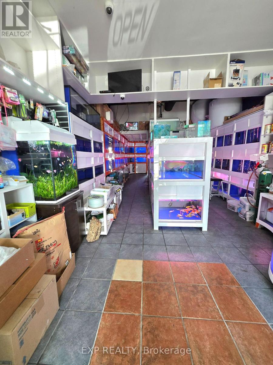 B10 - 4779 Steeles Avenue E Property Photo 8