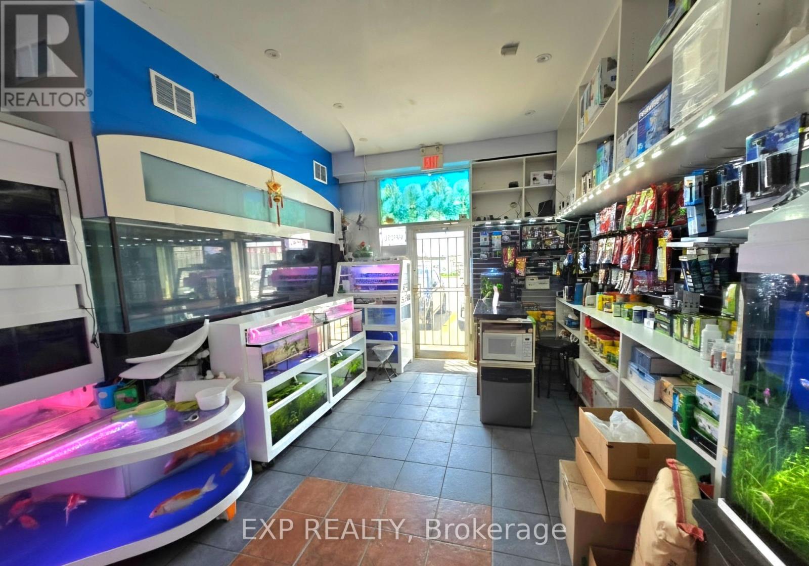 B10 - 4779 Steeles Avenue E Property Photo 12