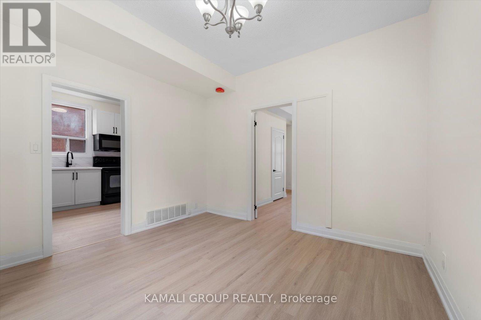 254 Bruce Street Property Photo 7