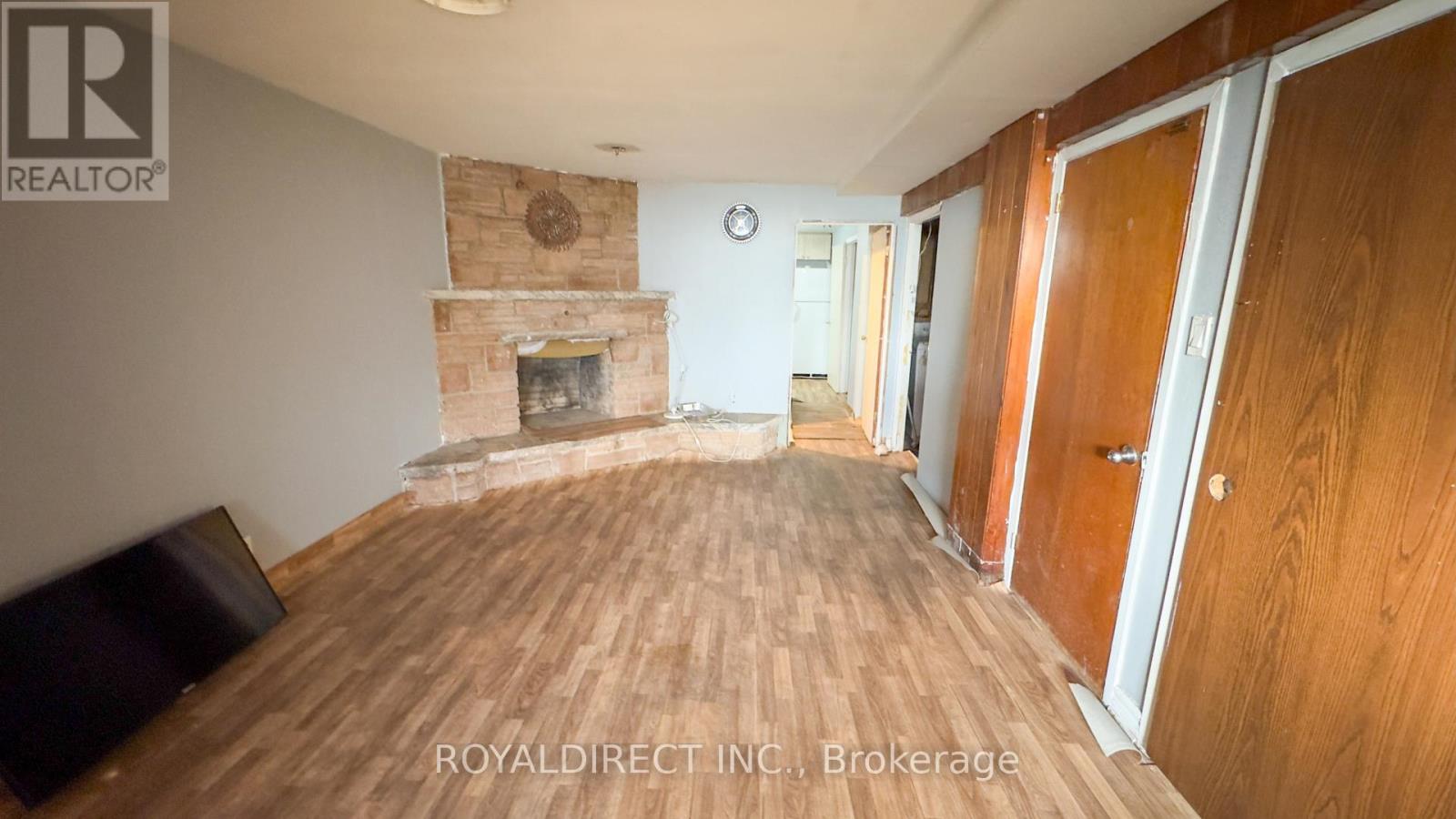 65 Sharbot Avenue Property Photo 18