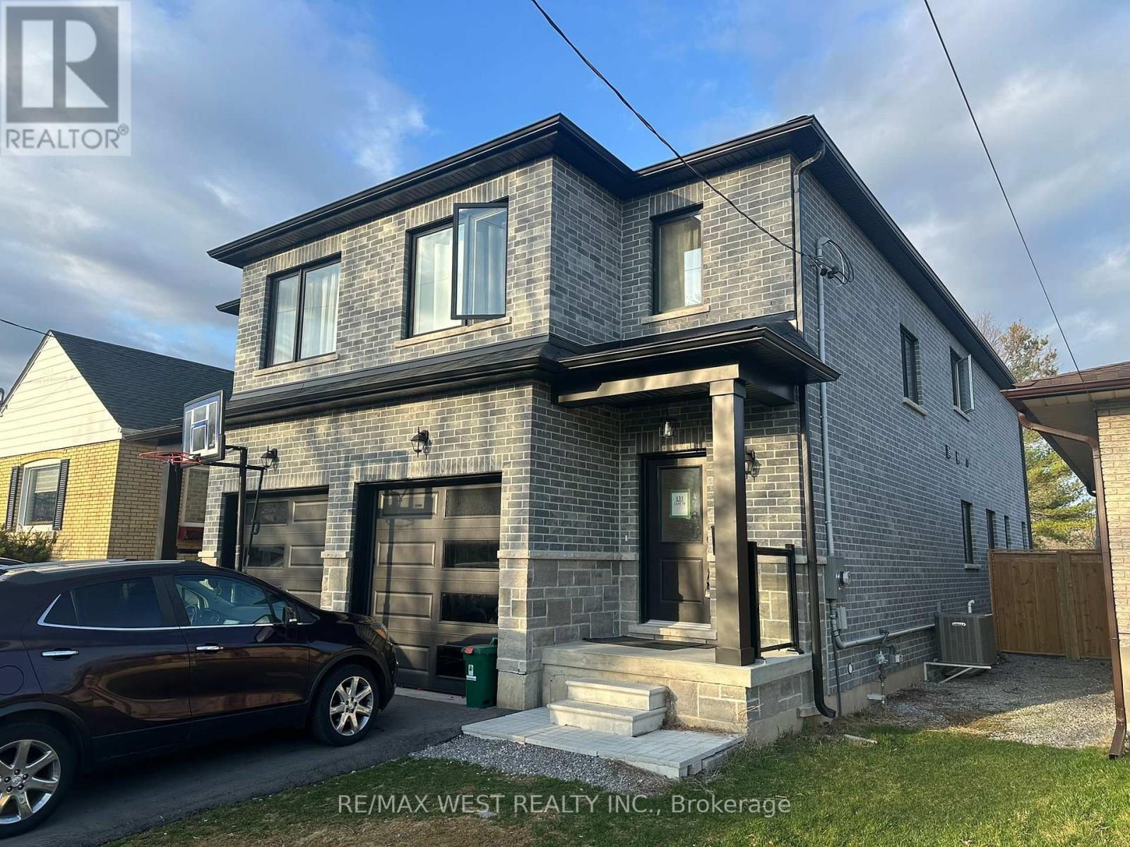 131 Guelph Street Property Photo 1