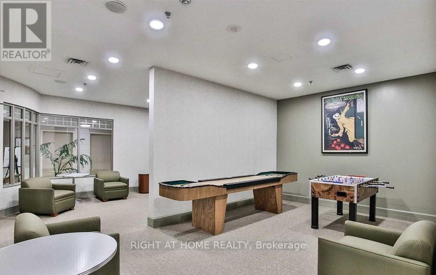 2133 - 125 Omni Drive Property Photo 7