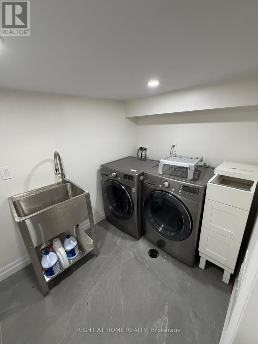 Lower - 18 Wroxeter Avenue Property Photo 8
