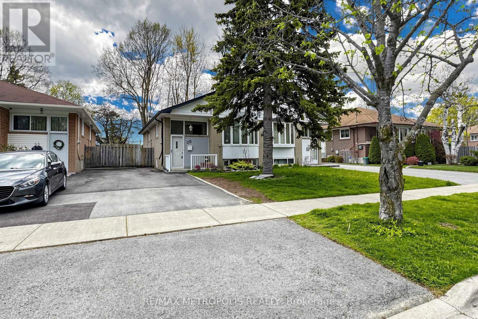 51 GREYABBEY TRAIL