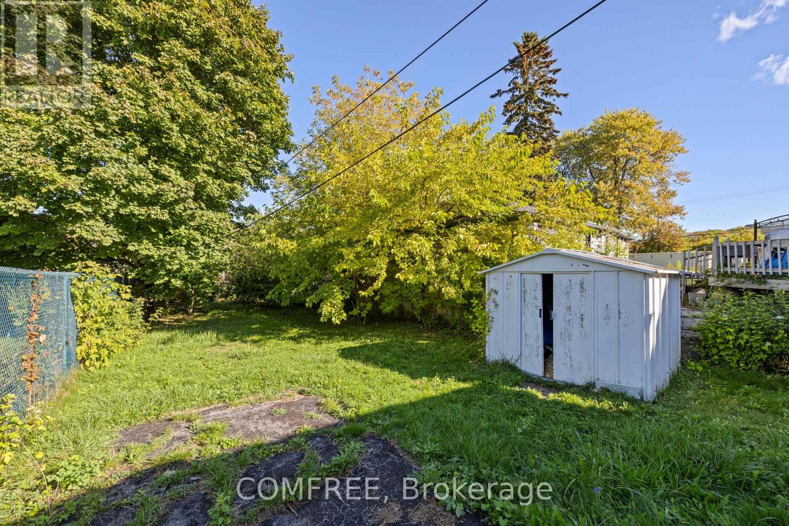 18 Glasgow Avenue Property Photo 8