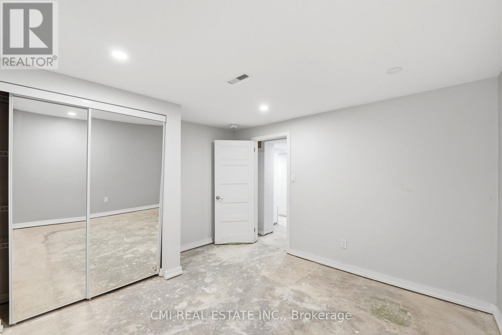 23 Logstone Crescent Property Photo 32
