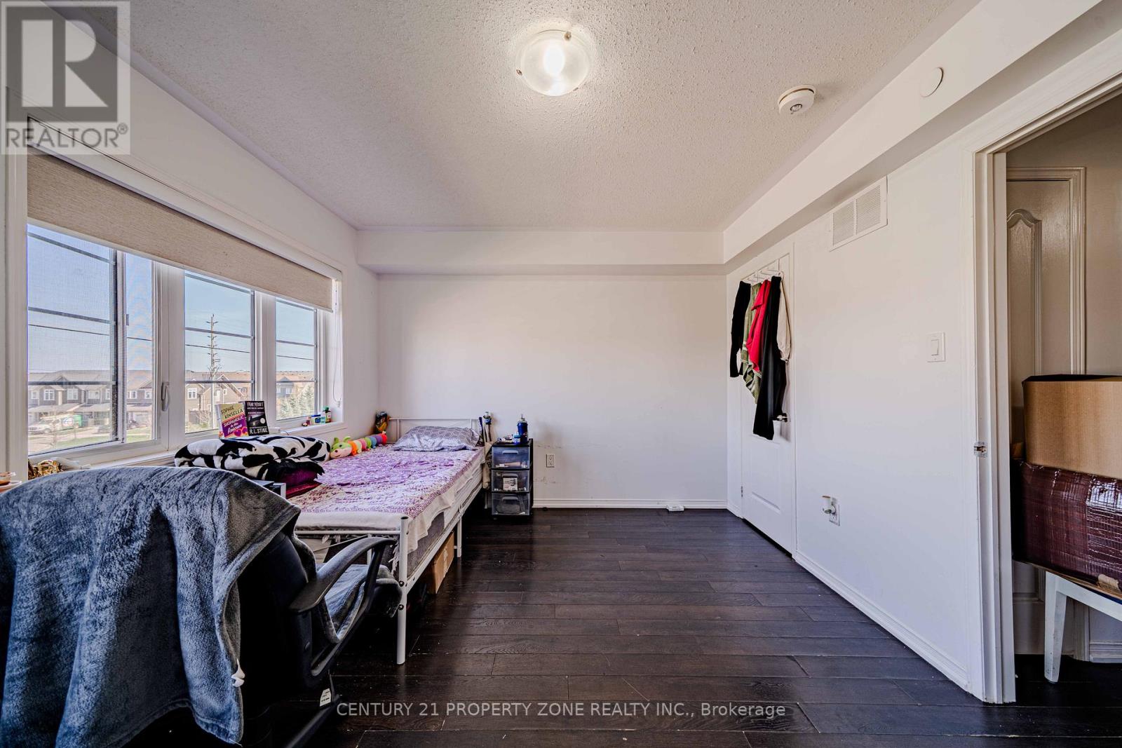 2514 Rosedrop Path Property Photo 14