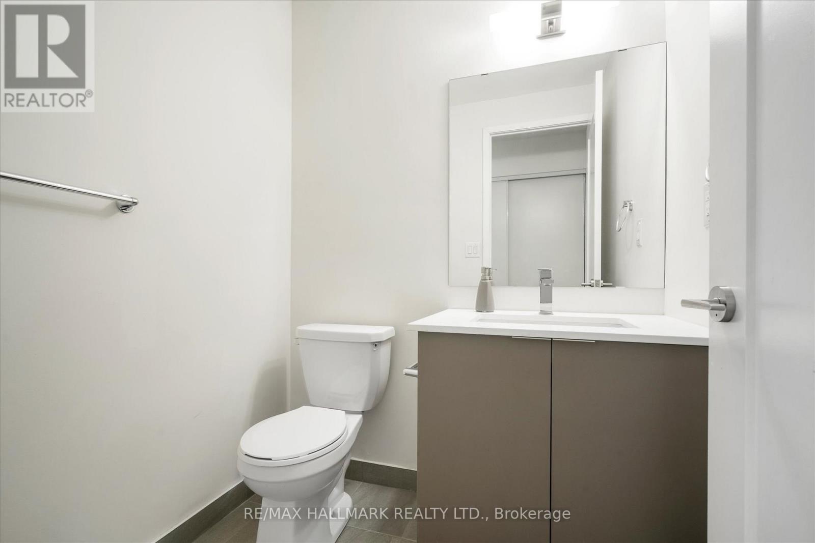 Th9 - 1350 Kingston Road Property Photo 27