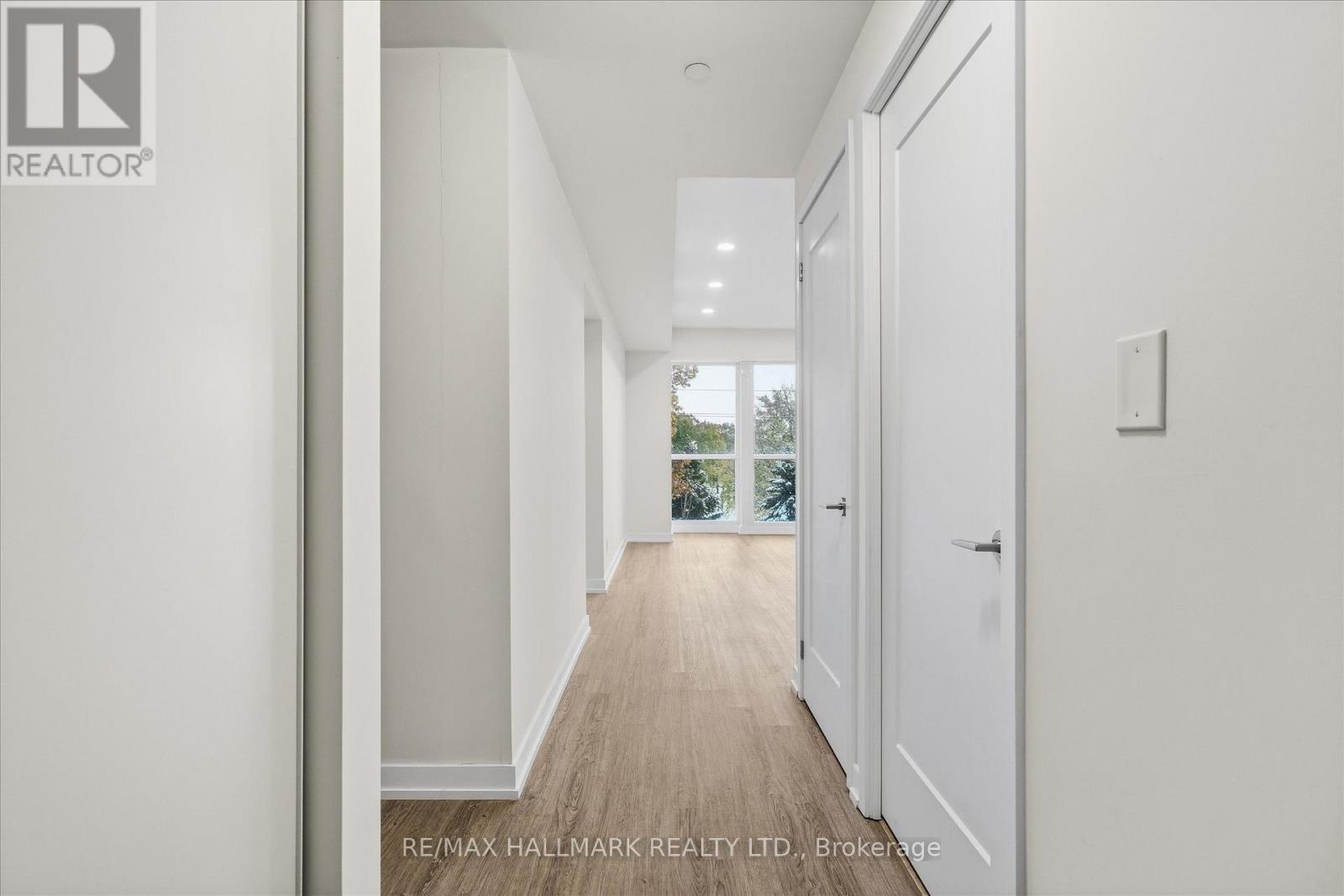 310 - 1350 Kingston Road Property Photo 8