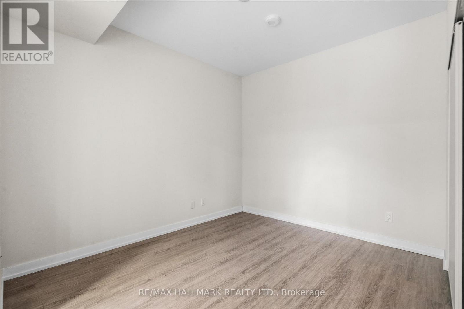 310 - 1350 Kingston Road Property Photo 23