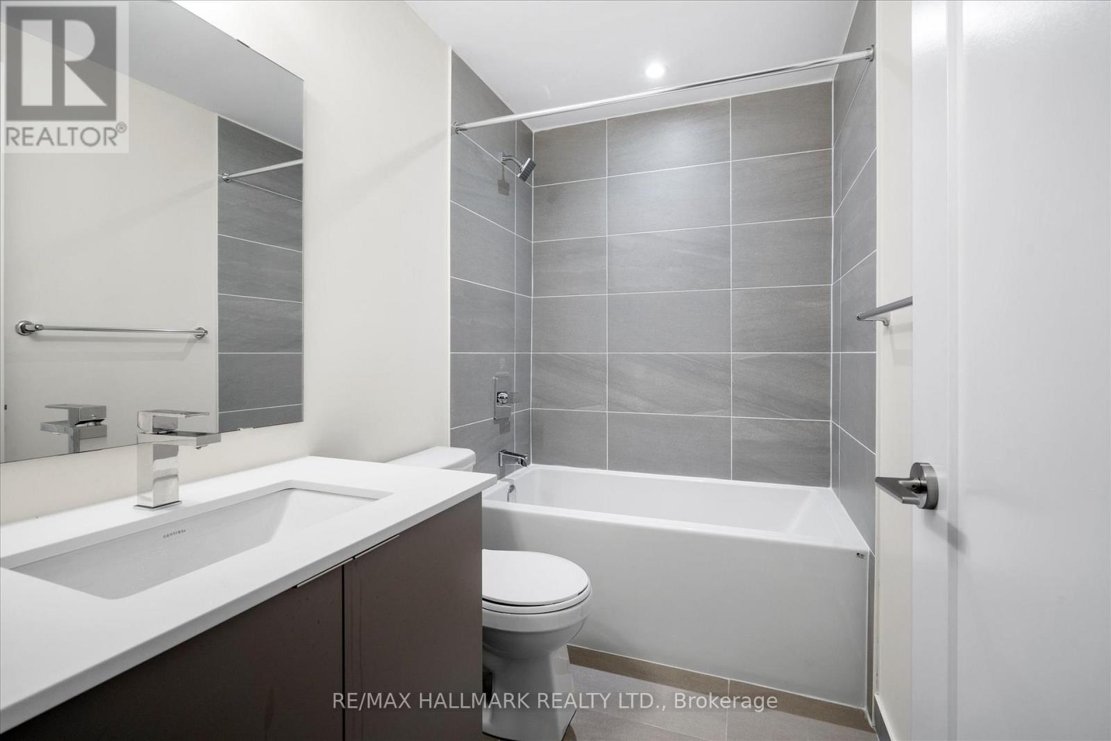 117 - 1350 Kingston Road Property Photo 21