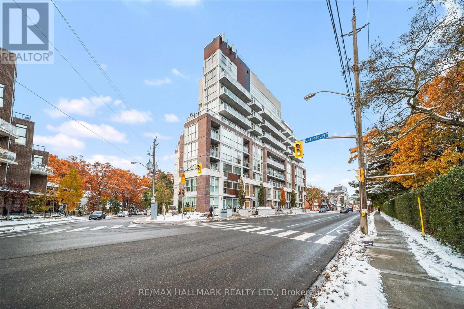 215 - 1350 Kingston Road Property Photo 2