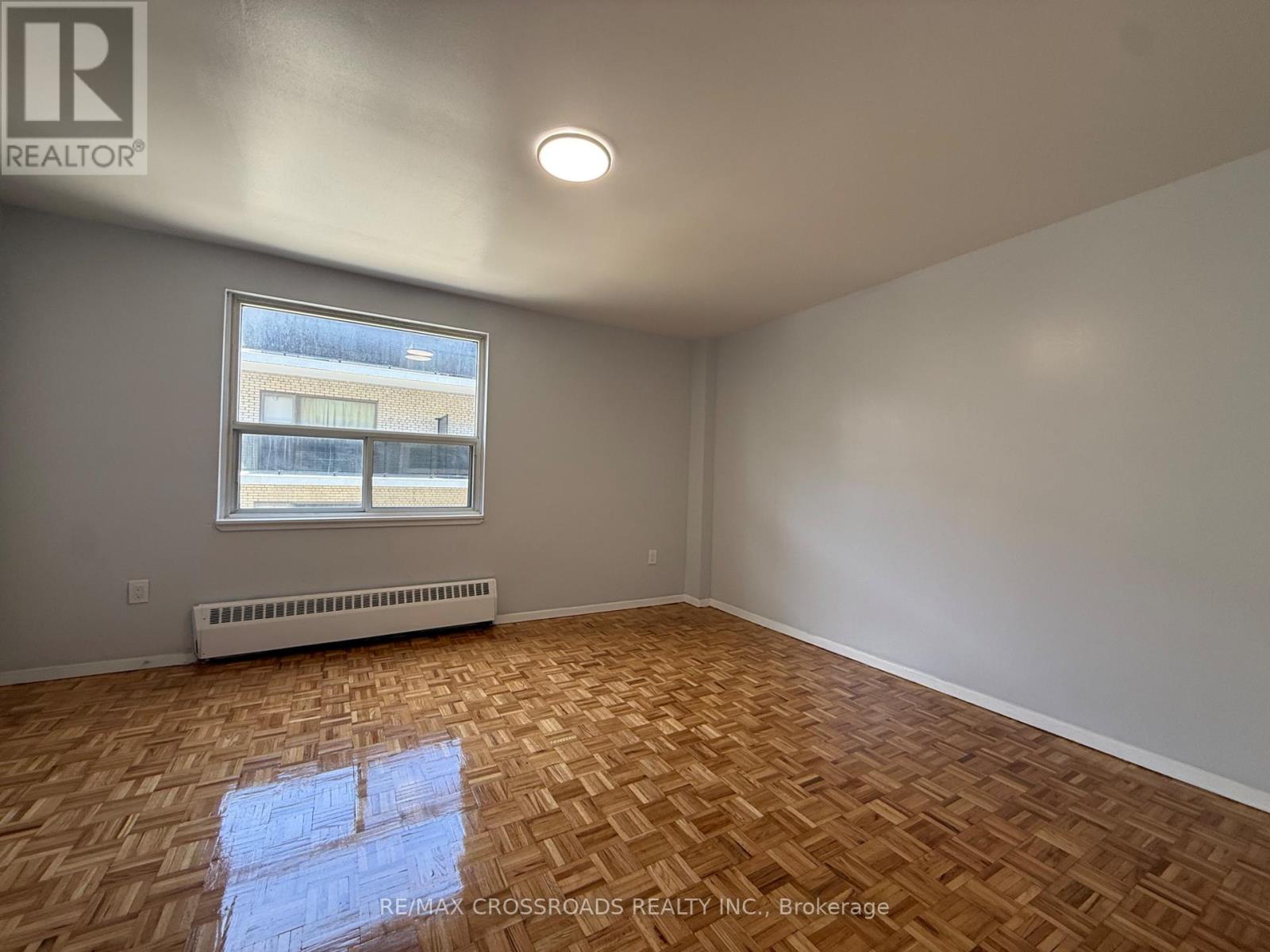204 - 1191 Ellesmere Road Property Photo 4