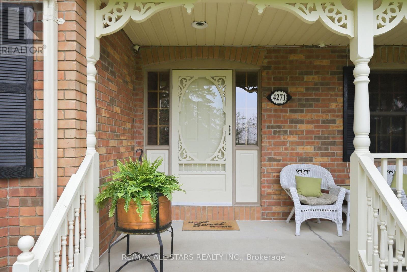 4271 Fallis Road Property Photo 8
