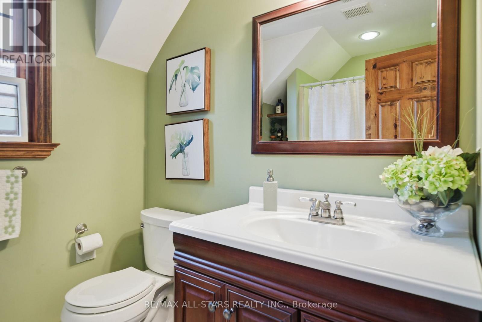 4271 Fallis Road Property Photo 24