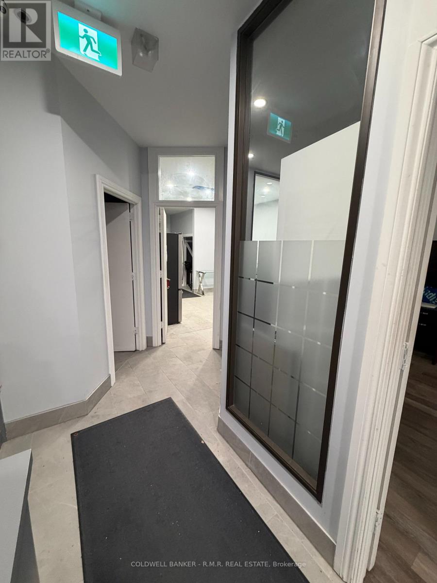 #21 - 2691 Markham Road Property Photo 2