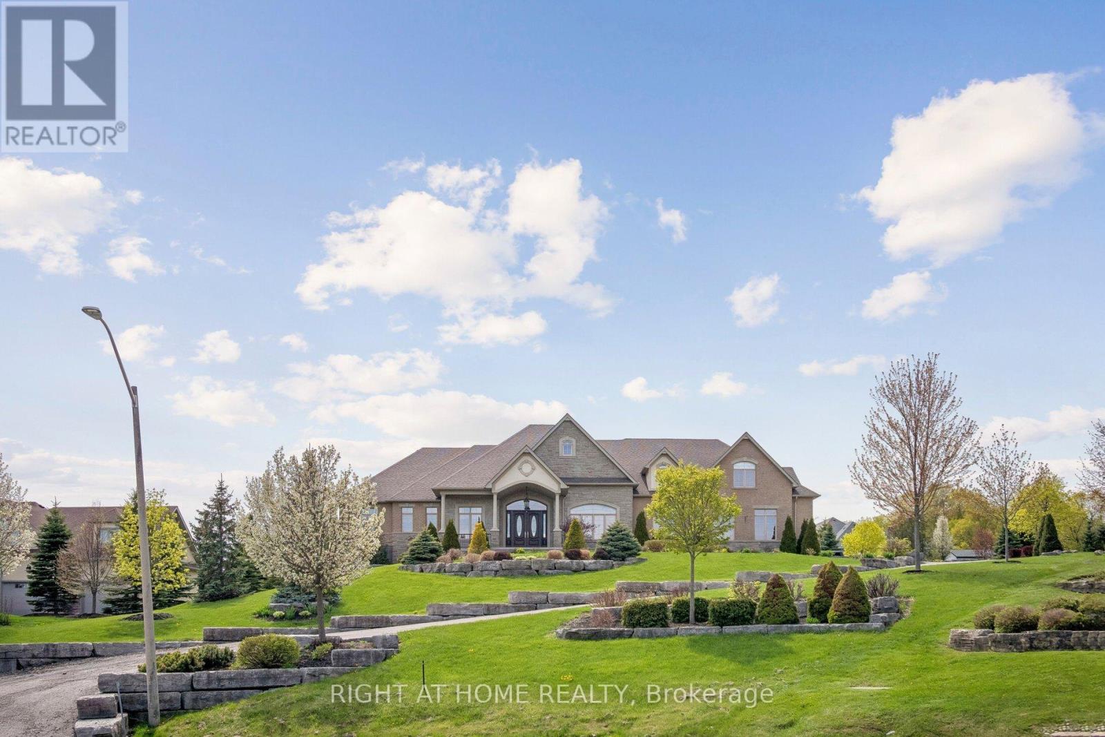18 Bice Court Property Photo 1