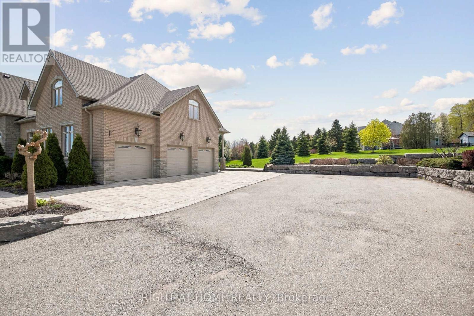 18 Bice Court Property Photo 3