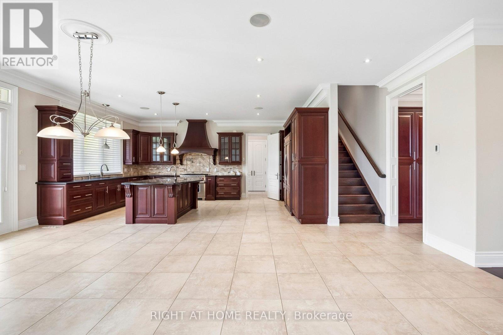 18 Bice Court Property Photo 11