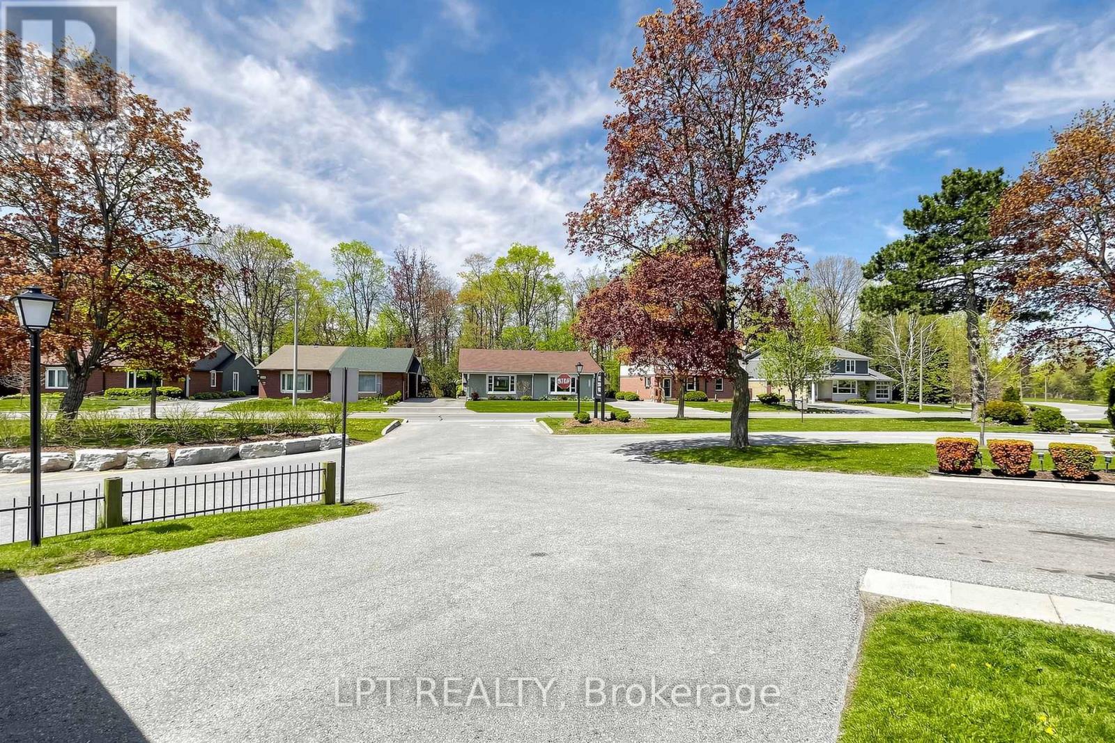 32 - 1055 Central Pk Boulevard N Property Photo 6
