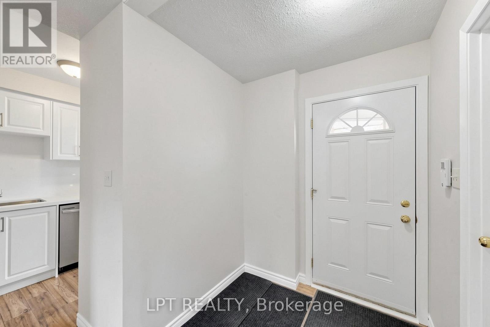 32 - 1055 Central Pk Boulevard N Property Photo 21