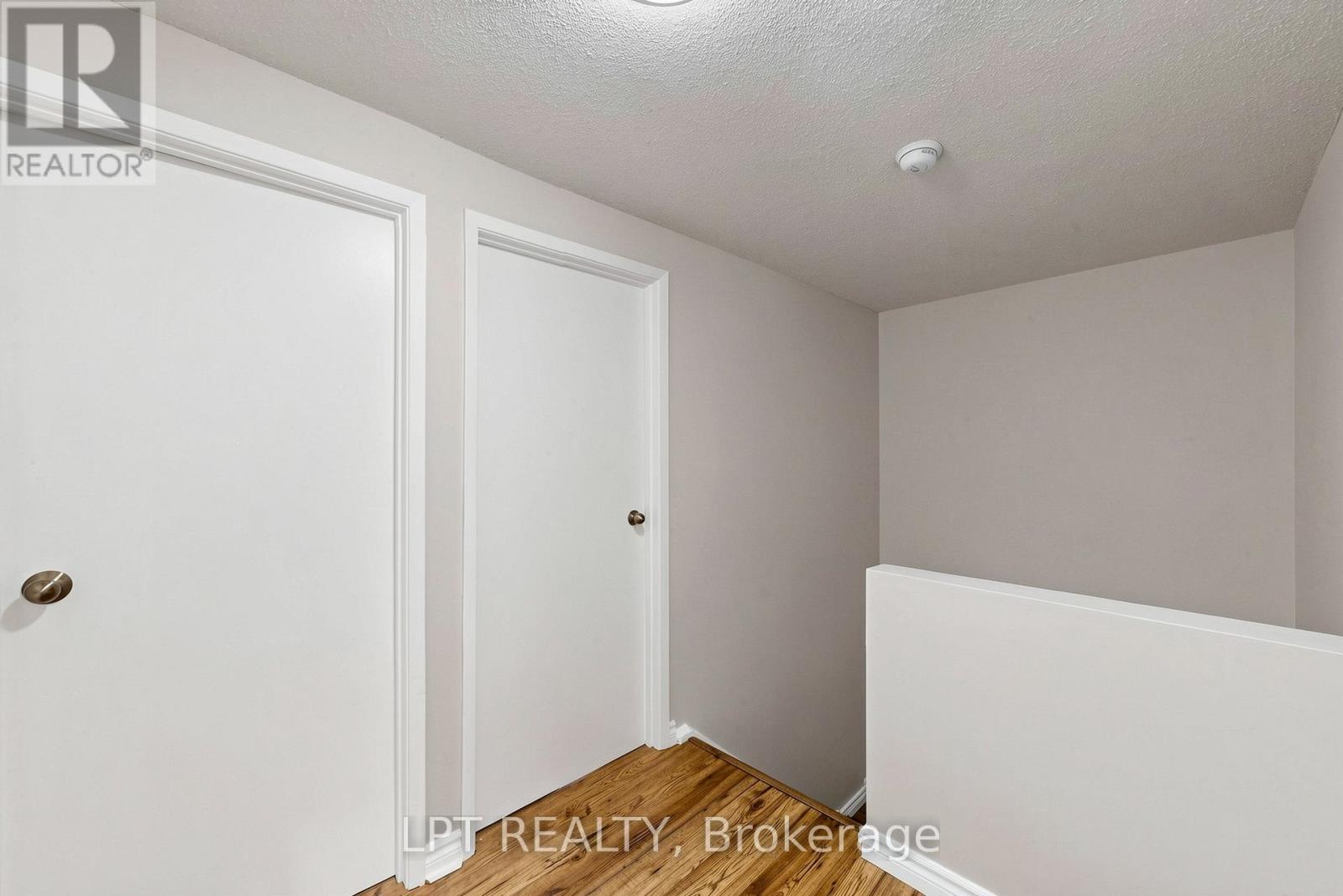 32 - 1055 Central Pk Boulevard N Property Photo 22
