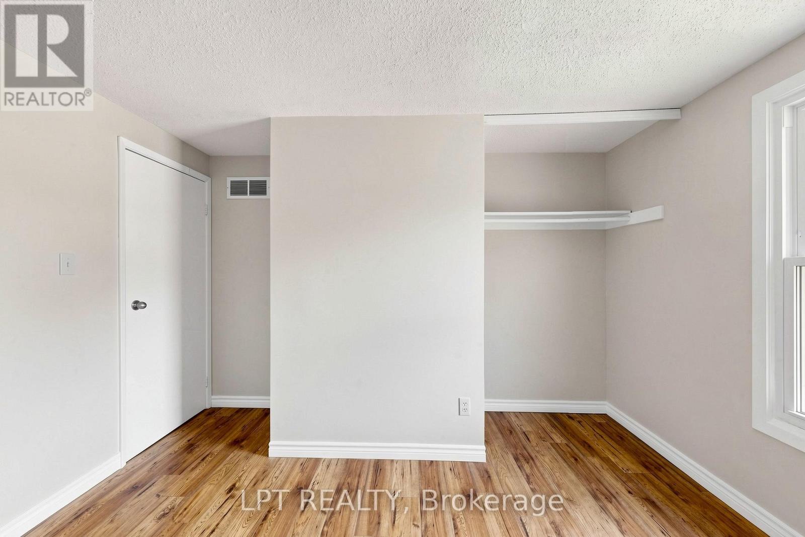 32 - 1055 Central Pk Boulevard N Property Photo 31