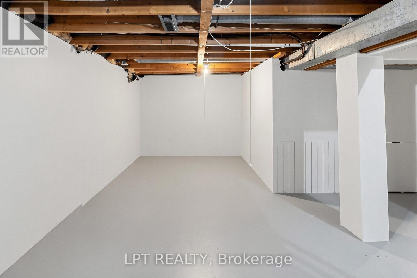 32 - 1055 Central Pk Boulevard N Property Photo 37