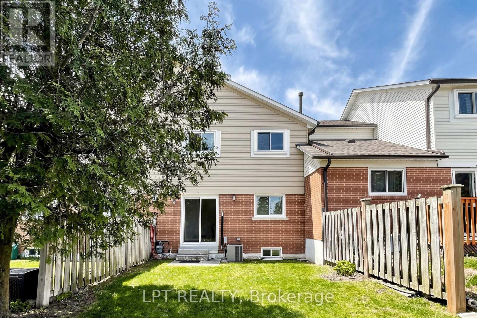 32 - 1055 Central Pk Boulevard N Property Photo 39